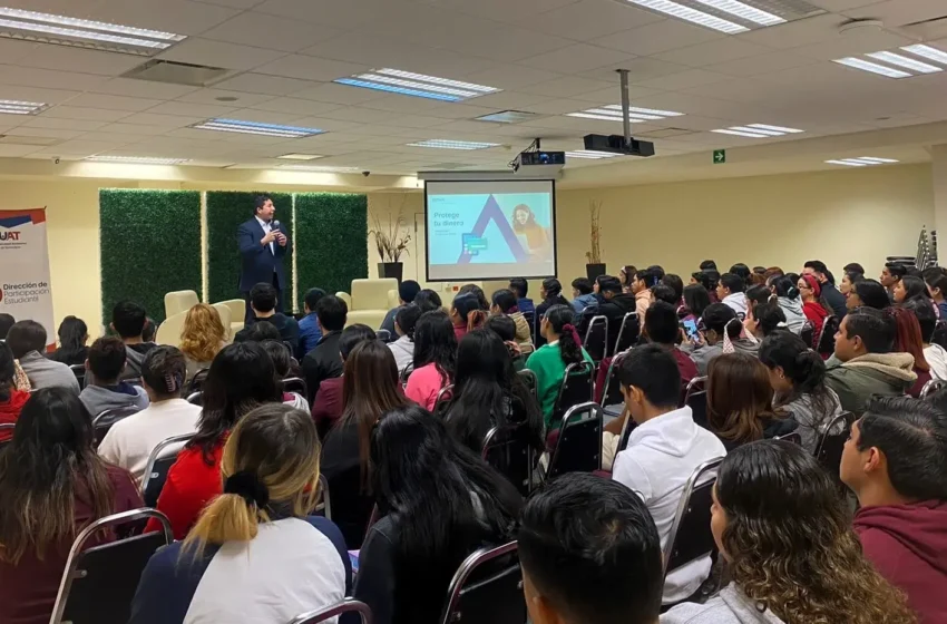  Imparte UAT talleres de educación financiera para estudiantes