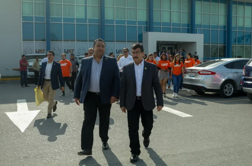  Presenta Dámaso Anaya proyectos académicos de la UAT en Nuevo Laredo